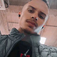 Efraim Araujo