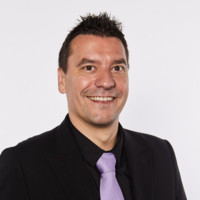 Enric Parera-Real Estate