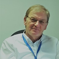 dr. Andrej Lesjak