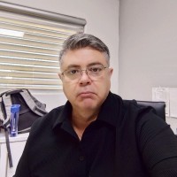 Julio A Lopez M