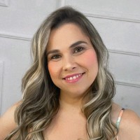 Mayra Andreato
