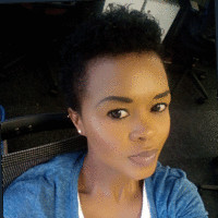 Ndileka Mphahlwa