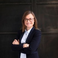 Alexandra B Frenander