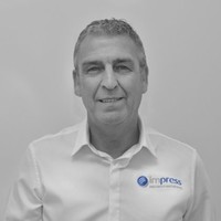 Kevin Dickinson
