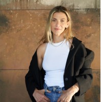 Alina de la Vega