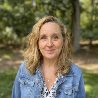 Lesley Lowery