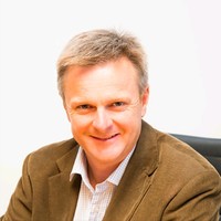 Andrew Robins