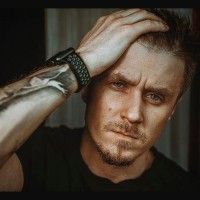 Дмитрий Theone