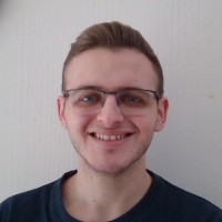 Jonathan Tyzack