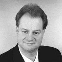 Stefan Landau