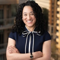 Stacey Mamakos, Mba
