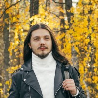 Траин Траусти