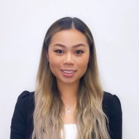Eveline Dang