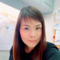 Iris Ho