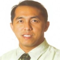 Roberto Rosales