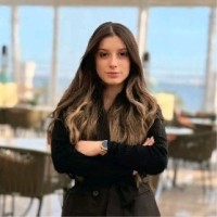 Inès S.