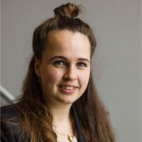 Esther Cloos