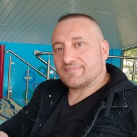 Robert Munteanu