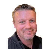 Darren G.