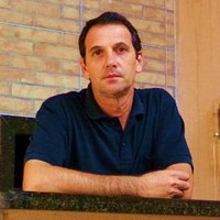 Flávio Augusto Cola