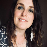 Yvonne Skelly