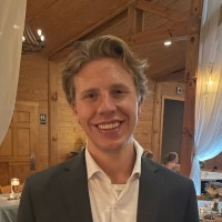 Chris Bowe