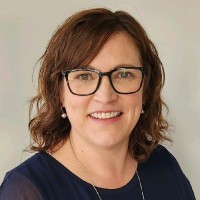 Nikki Woolf