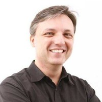 André Carnelozzi