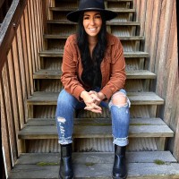 Amanda Huskins