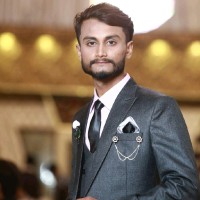 Hamza Khan