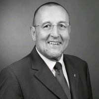 Manfred Künze