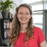 Dr. Kimberley van der Heijden