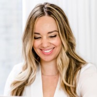 Olivia Sharp -Mba, Mca.