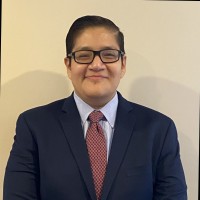 Julio C Flores