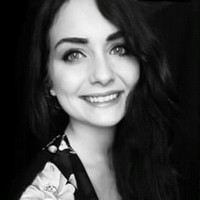 Laura Thelliere