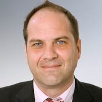 Dr. Arne Böttger