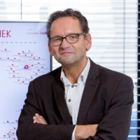 prof. dr. John Goedee