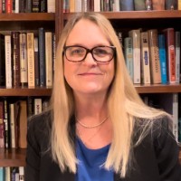 Dr. Lori Dameron