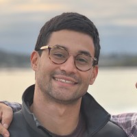 Elliot Gomez