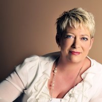 Sue Fawcitt (Chartered Mcipd)