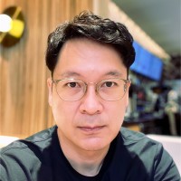 Amos Kang