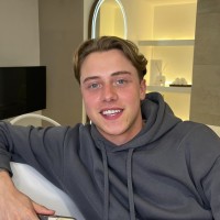 George Hills