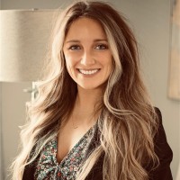 EmaLee White