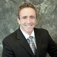 Dennis Cuffe