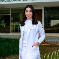Silvia Lorena