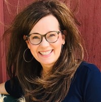 Debbie Holcomb