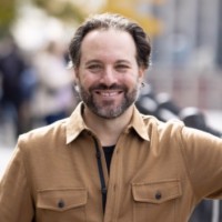 Howie Kahn