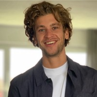 Thomas Van Hout