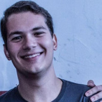 Lucas Moço Moreschi