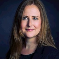 Dr. Katharina Launay